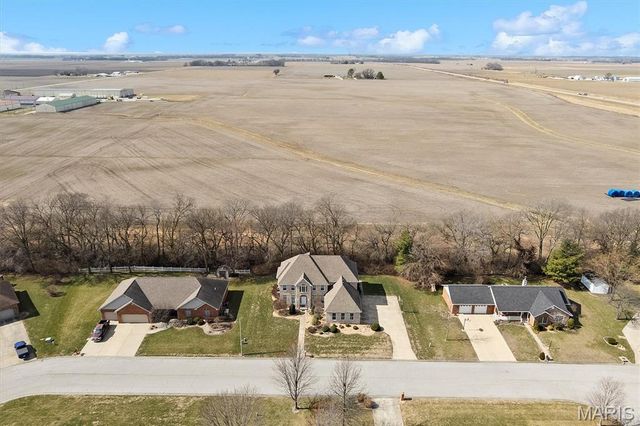 499 Polk Street, Trenton, IL 62293