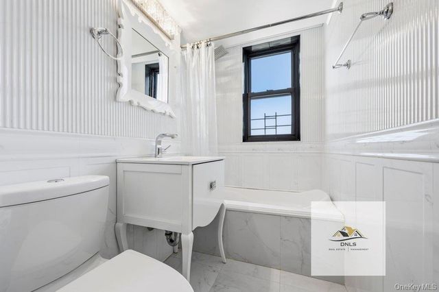 61-45 98th Street 14K, Rego Park, NY 11374