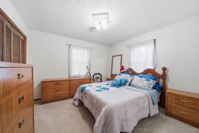 1005 E 12th Street, Claremore, OK 74017