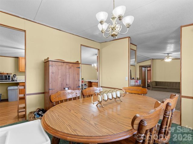 301 Matthew Lane, Canton, NC 28716