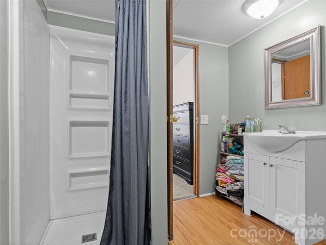 301 Matthew Lane, Canton, NC 28716