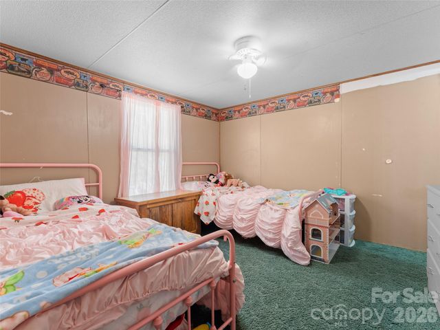 301 Matthew Lane, Canton, NC 28716