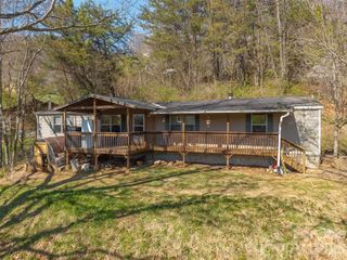 301 Matthew Lane, Canton, NC 28716