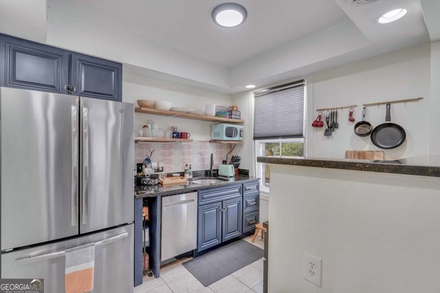 525 E Gwinnett Street B, Savannah, GA 31401