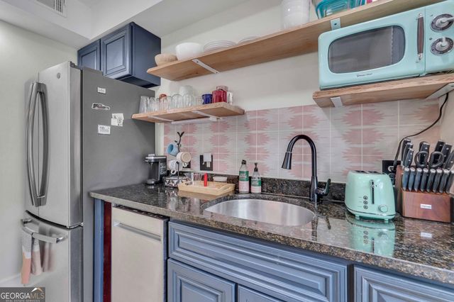 525 E Gwinnett Street B, Savannah, GA 31401