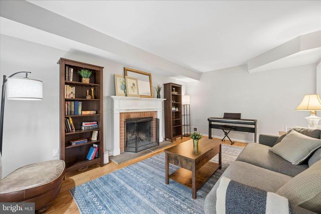 19804 WESTERLY AVE, Poolesville, MD 20837