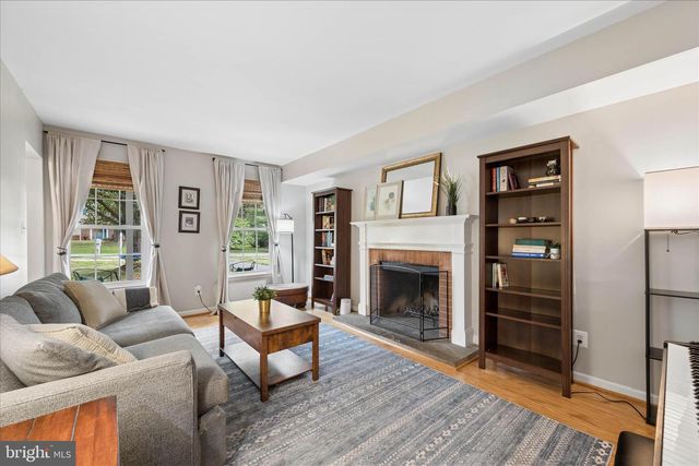 19804 WESTERLY AVE, Poolesville, MD 20837