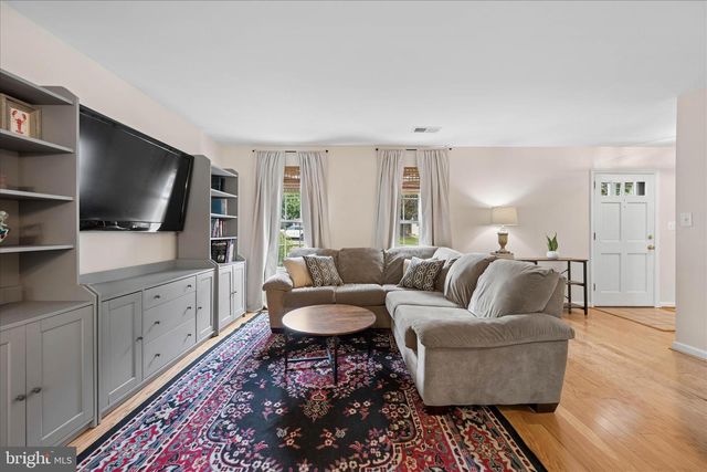 19804 WESTERLY AVE, Poolesville, MD 20837