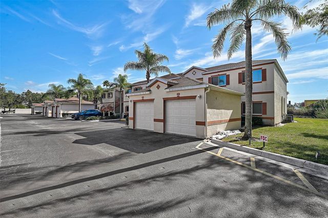 3958 MEDITERRANEA CIRCLE 411, Sarasota, FL 34233