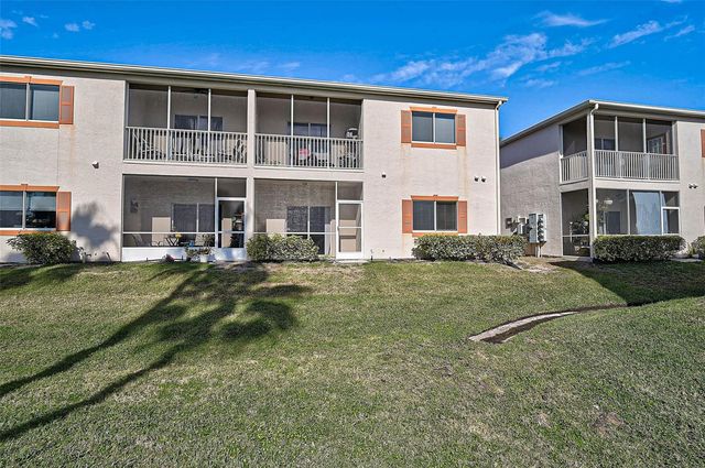 3958 MEDITERRANEA CIRCLE 411, Sarasota, FL 34233