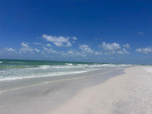 3958 MEDITERRANEA CIRCLE 411, Sarasota, FL 34233