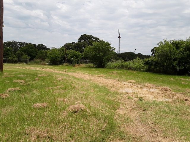 6355 Newt Patterson Road A, Mansfield, TX 76063