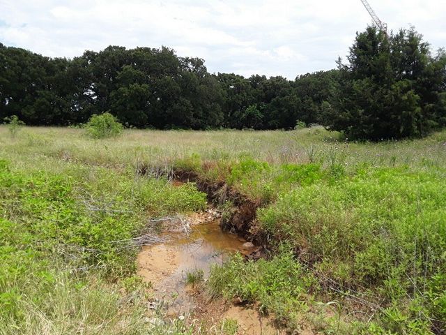 6355 Newt Patterson Road A, Mansfield, TX 76063