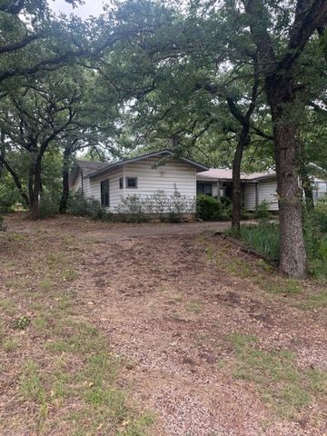 6355 Newt Patterson Road A, Mansfield, TX 76063