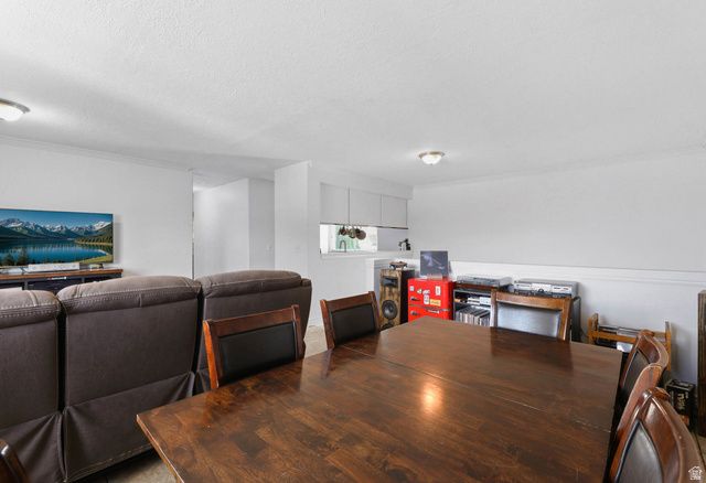 556 N NEW STAR DR, Salt Lake City, UT 84116