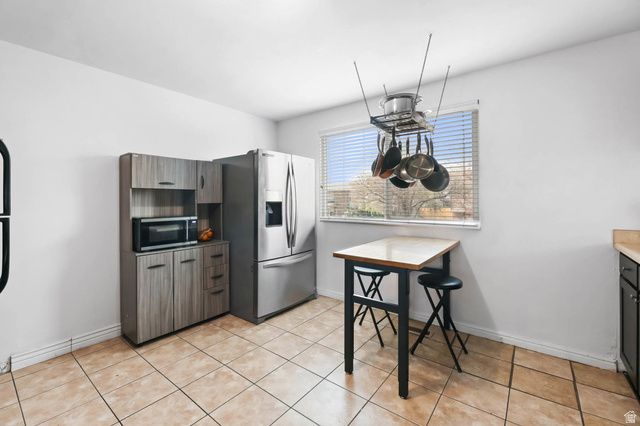 556 N NEW STAR DR, Salt Lake City, UT 84116