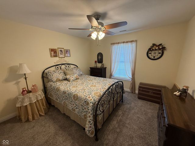 2637 Viceroy Lane, Lebanon, IN 46052