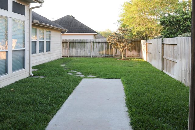 18611 Peralta Hill Lane, Tomball, TX 77377