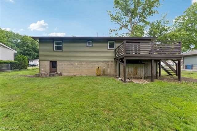 2980 Rosetta Boulevard, Newton Falls, OH 44444