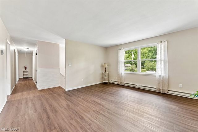 2980 Rosetta Boulevard, Newton Falls, OH 44444