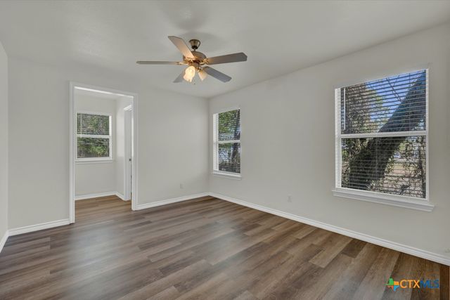 801 Johns Street, San Marcos, TX 78666