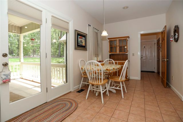 101 Hazelwood Way, Walhalla, SC 29691