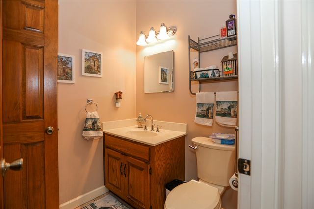 101 Hazelwood Way, Walhalla, SC 29691