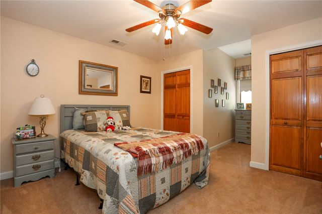 101 Hazelwood Way, Walhalla, SC 29691