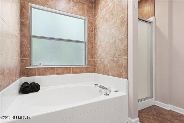 12770 MEGAN JEAN Court, Jacksonville, FL 32218