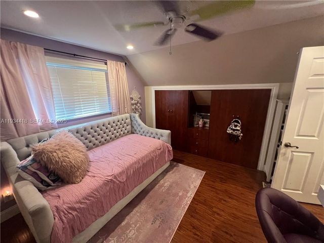 5068 Beechwood Rd, Delray Beach, FL 33484