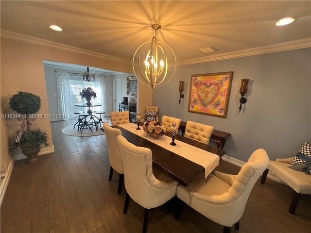 5068 Beechwood Rd, Delray Beach, FL 33484