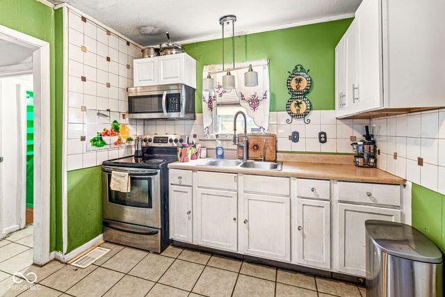 1325 Sharon Avenue, Indianapolis, IN 46222