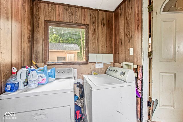 1325 Sharon Avenue, Indianapolis, IN 46222