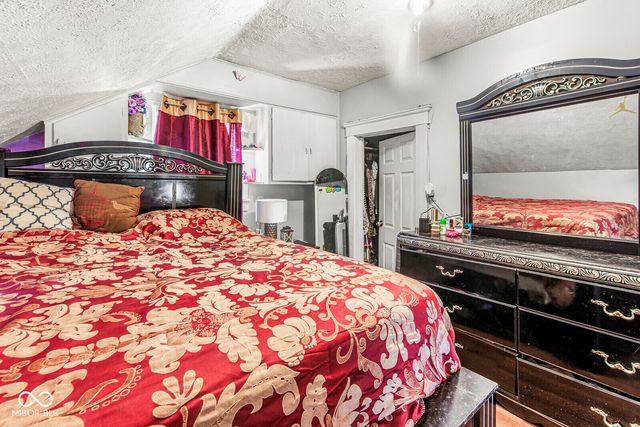 1325 Sharon Avenue, Indianapolis, IN 46222