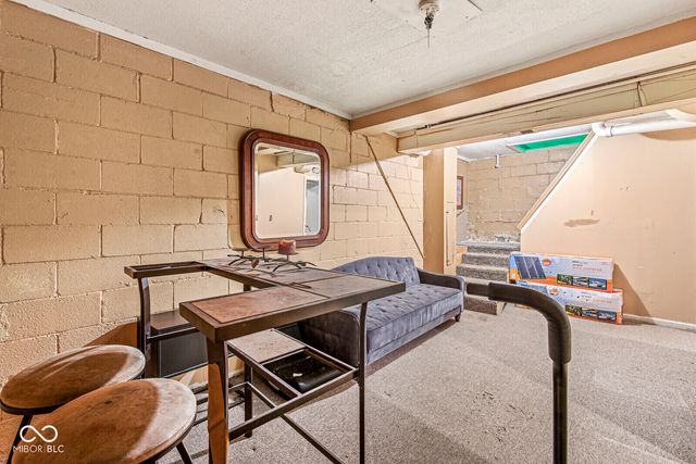 1325 Sharon Avenue, Indianapolis, IN 46222