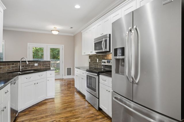 1000 Sheila Avenue, Greer, SC 29651