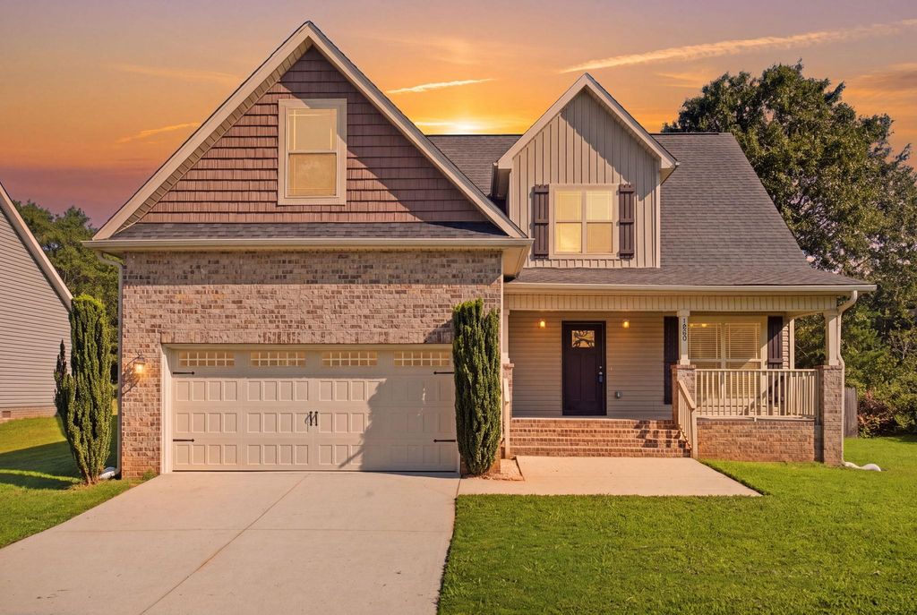 1000 Sheila Avenue, Greer, SC 29651