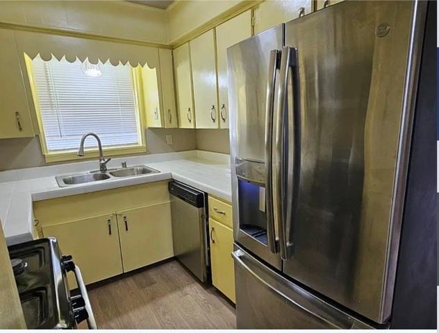 3026 Airport Boulevard, Houston, TX 77051