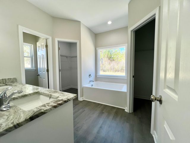 559 Society Road, Mcclellanville, SC 29458