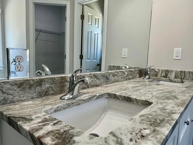 559 Society Road, Mcclellanville, SC 29458