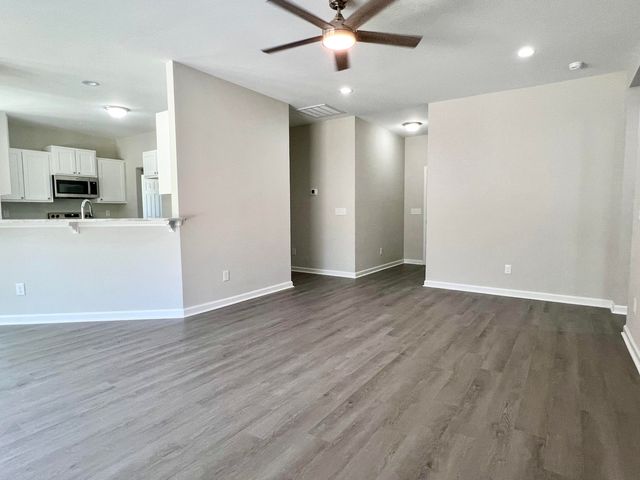 559 Society Road, Mcclellanville, SC 29458