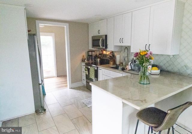1 HADDON AVE, Gibbsboro, NJ 08026