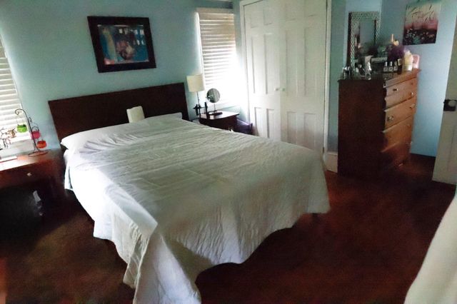 1 HADDON AVE, Gibbsboro, NJ 08026