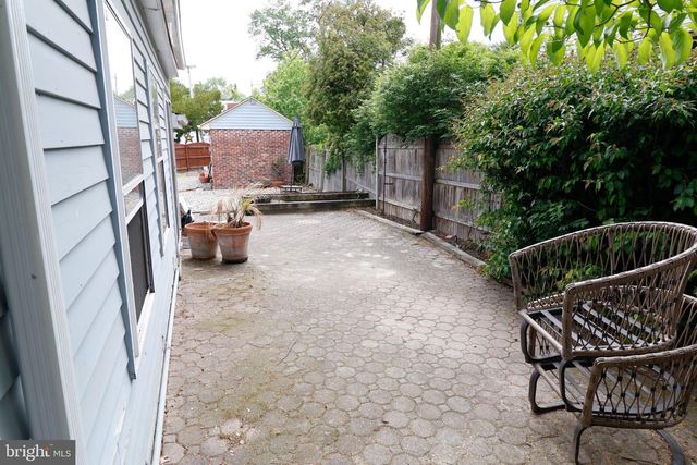 1 HADDON AVE, Gibbsboro, NJ 08026