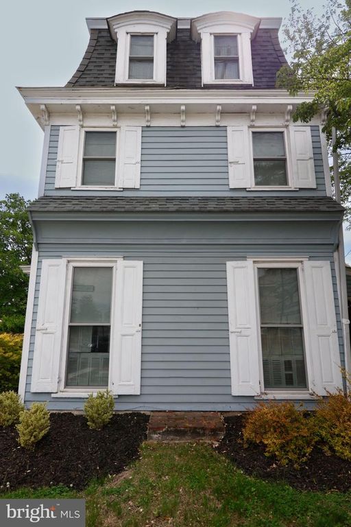 1 HADDON AVE, Gibbsboro, NJ 08026