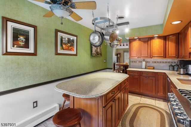 3 Ross Rd, Wallington Boro, NJ 07057