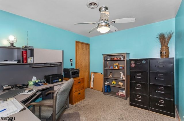 3 Ross Rd, Wallington Boro, NJ 07057