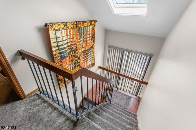 3 Ross Rd, Wallington Boro, NJ 07057