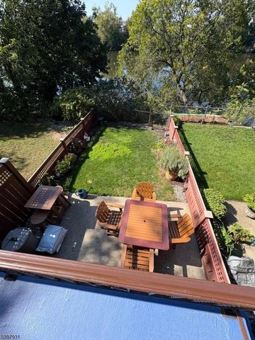 3 Ross Rd, Wallington Boro, NJ 07057