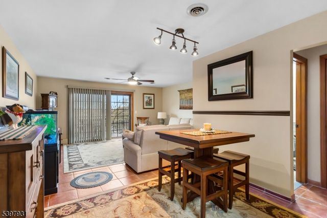 3 Ross Rd, Wallington Boro, NJ 07057